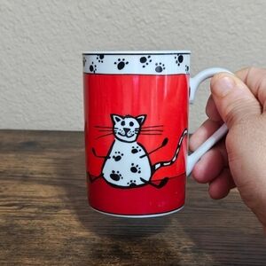 2000s Konitz "Animal Stories" White Red and Black Porcelain 10 oz Cat Mug